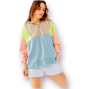 URBAN OUTFITTERS | Half Zip Hoodie